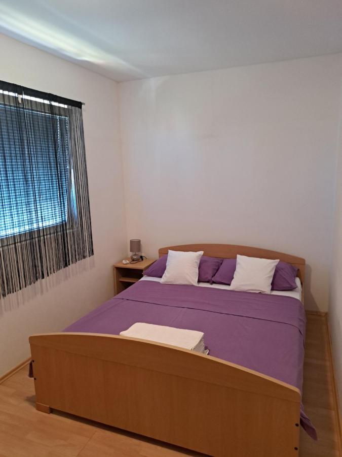 Apartmani Postonjski ปริฟลากา ภายนอก รูปภาพ